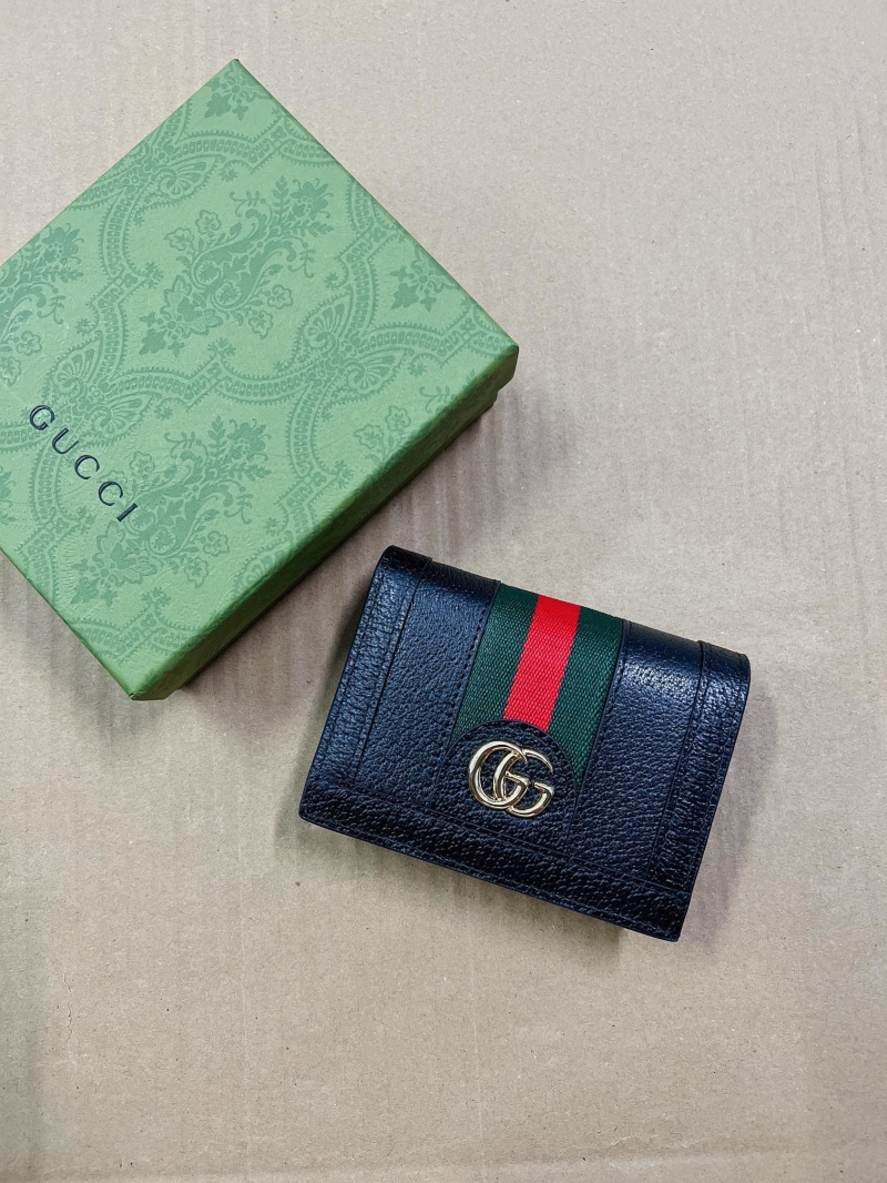 G*u*i wallets & purse